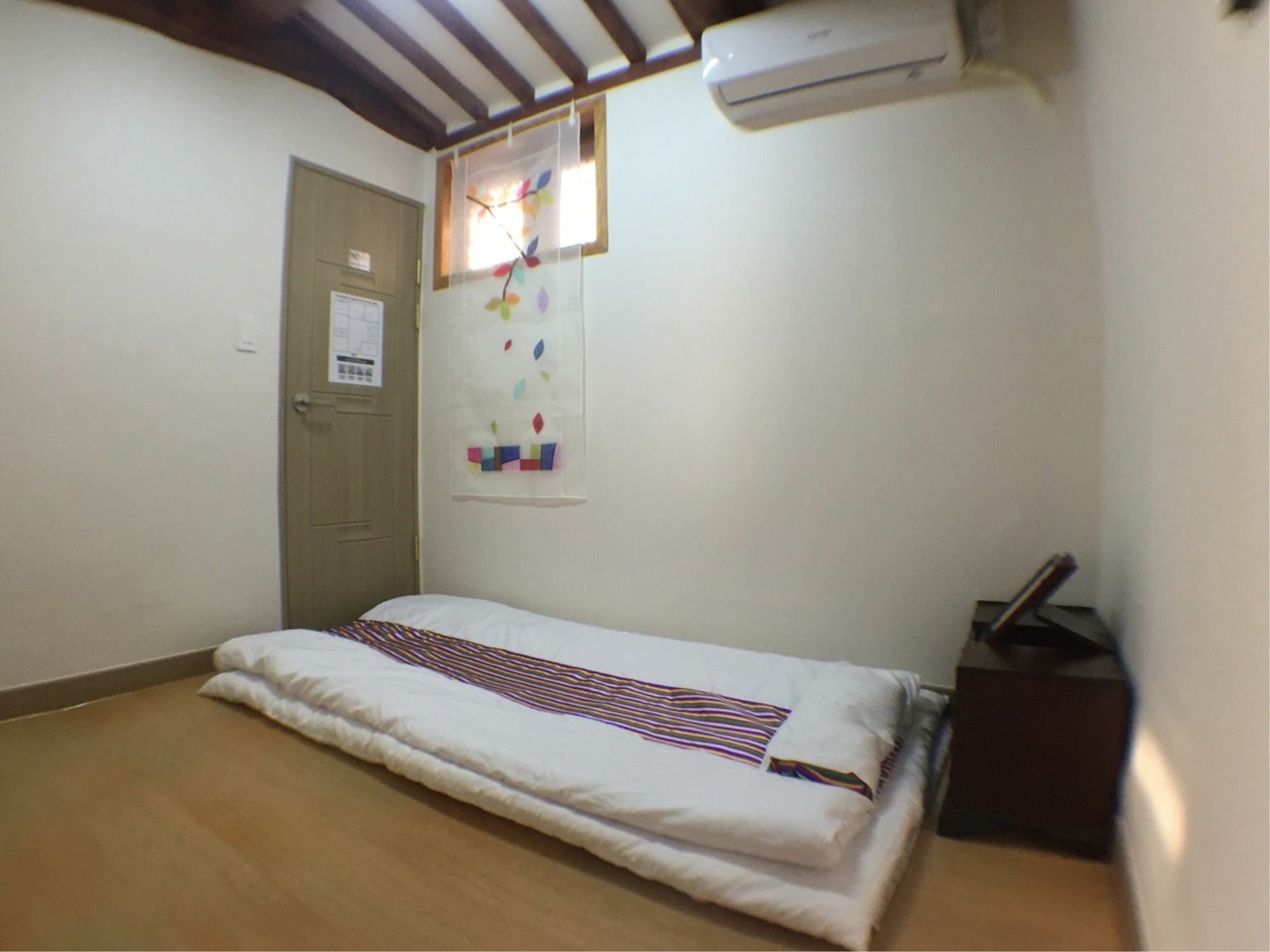 Seoul Lucky Guesthouse Hanok Dış mekan fotoğraf