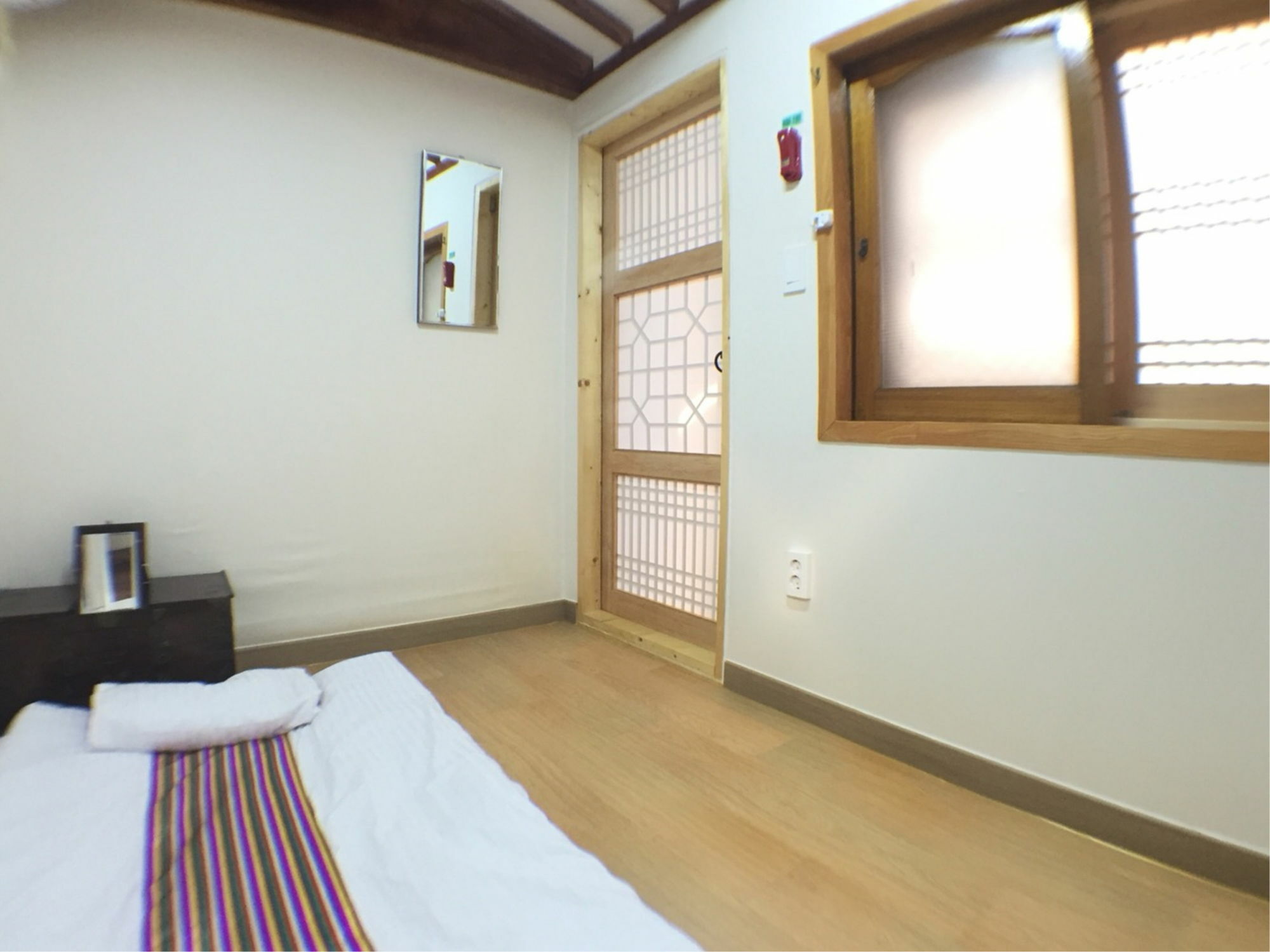 Seoul Lucky Guesthouse Hanok Dış mekan fotoğraf